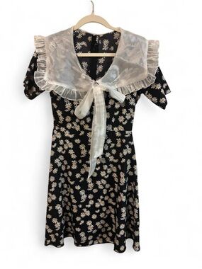 Vintage 90s Daisy Print Mini Dress - Sheer Statement Collar - Sz S